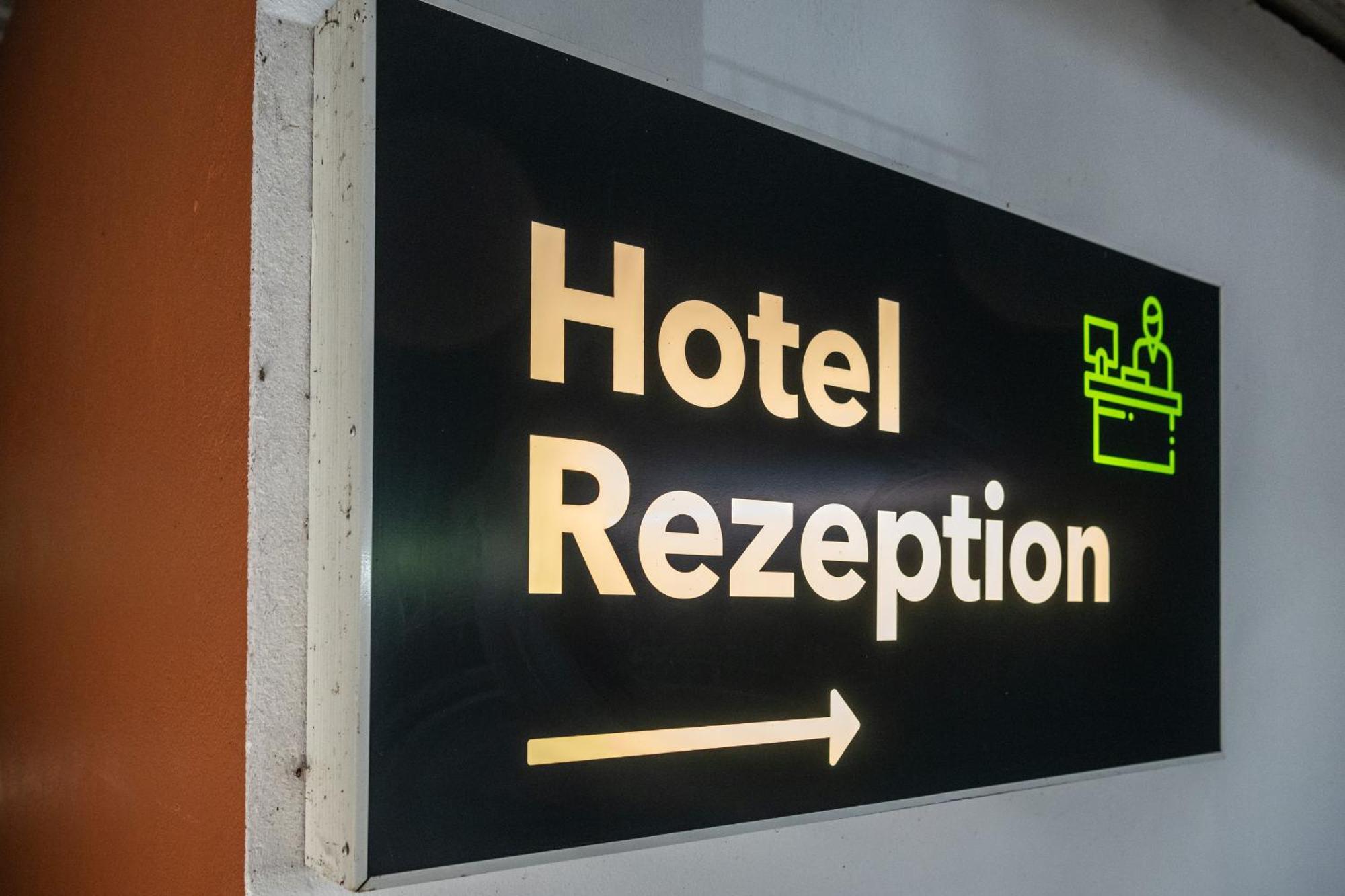 Hotel Goettingen-West Rosdorf  Exterior photo